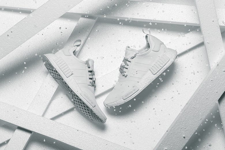 Dejar abajo Enlace amplificación adidas NMD R1 «All white» | Sneakers Magazine España